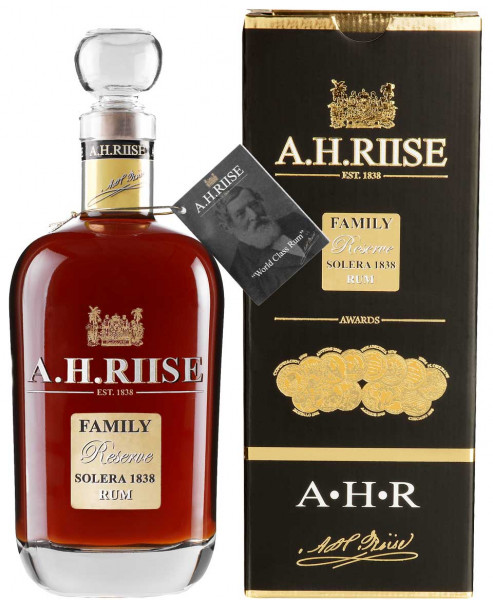 A.H. Riise Family Reserve Solera 1838 25 Jahre Rum 0.7l