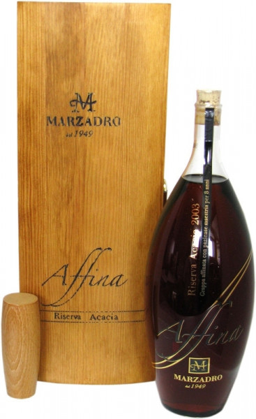 Marzadro Grappa Affina Riserva Acacia Jahrgang 2003 mit exclusiver Holzkiste