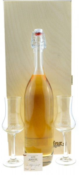 Prinz Gold aus Österreich Nr.7: 1 Flasche Alte Kirsche 0,5l, im Holzfass gereift + 2 Kelchgläser in 